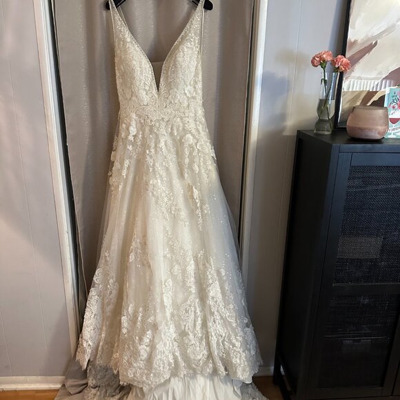 Morilee Suzanne Dress #2142 - FLOOR SAMPLE- New with Tags - Picture 2 of 11